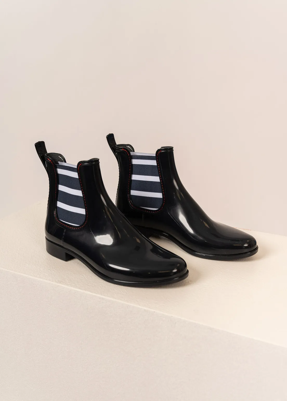 Cyana rubber ankle boots