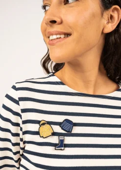 Sailor striped shirt embroidered brooch